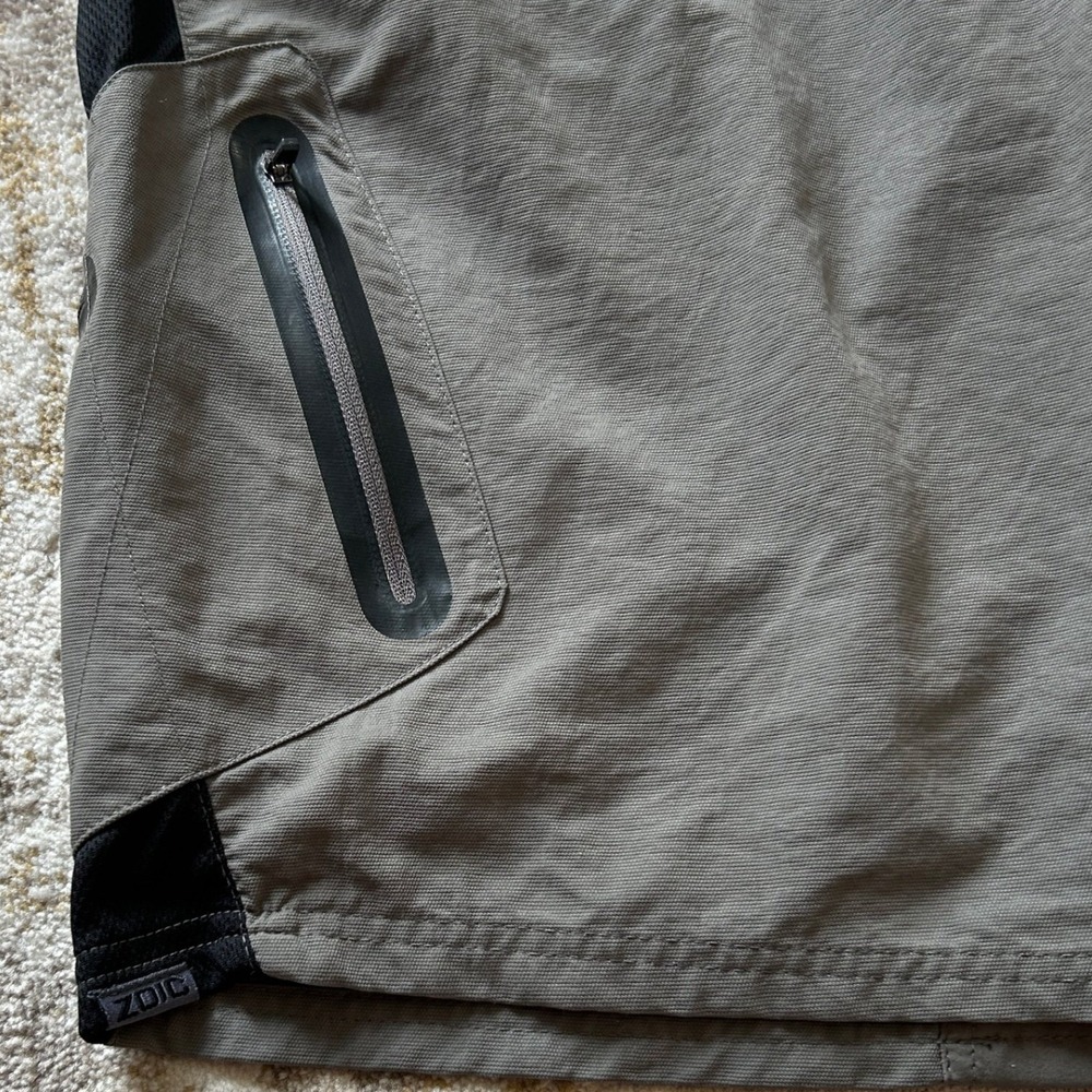 Zoic Ether All-Mountain Performance Mens Slim Fit Gray/Brown Shorts - Size XL - Picture 6 of 10